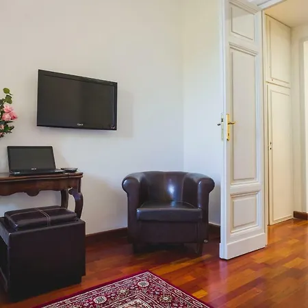 Amata Suite Navona-3